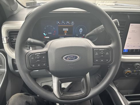New 2026 Ford F250 XLT w/ XLT Premium Package image 18