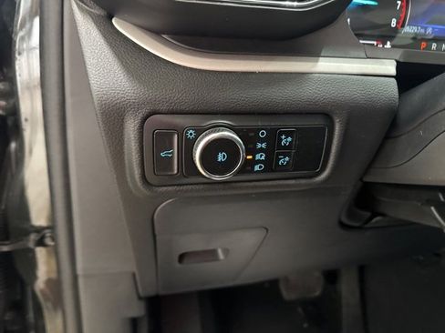 Used 2023 Ford Explorer XLT w/ Equipment Group 202A image 20