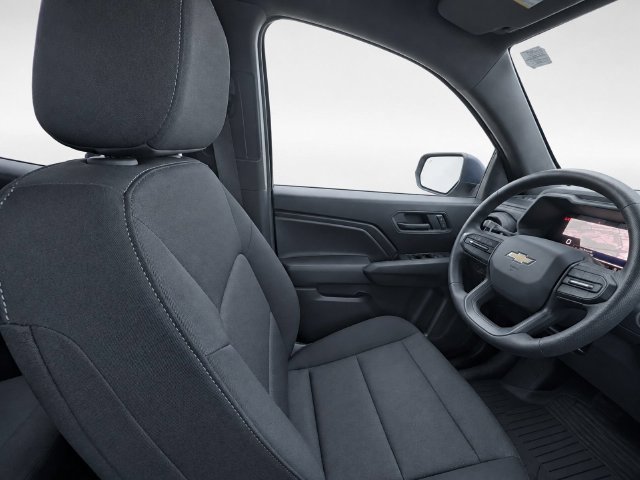 Used 2025 Chevrolet Colorado W/T w/ Advanced Trailering Package RWD image 21