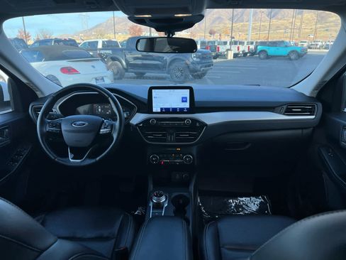 Certified 2021 Ford Escape SEL image 25