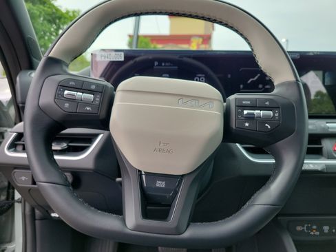 New 2026 Kia K4 GT-Line FWD image 22