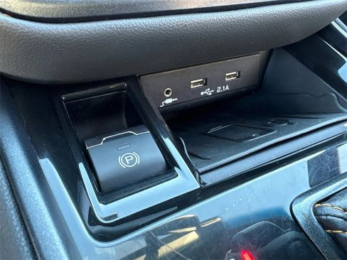 Used 2022 Subaru Outback Wilderness image 25