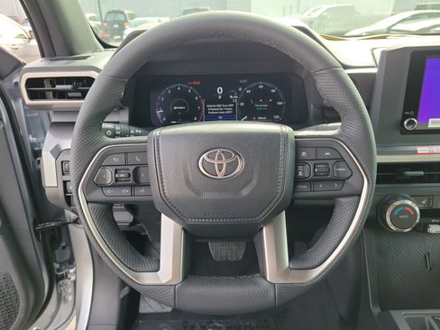 New 2026 Toyota Tacoma TRD Off-Road AWD/4WD image 21
