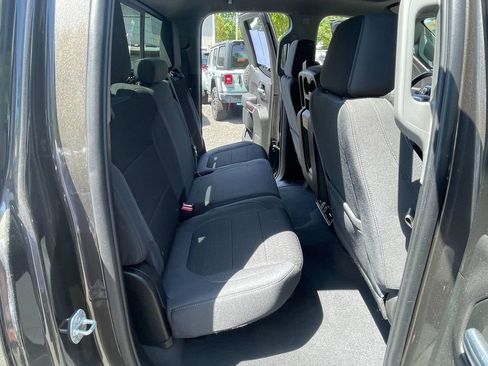 Used 2019 GMC Sierra 1500 SLE w/ SLE Value Package AWD/4WD image 28