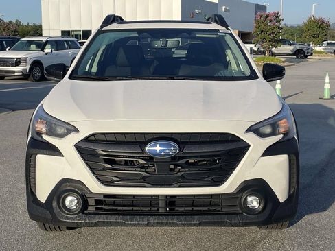 Used 2024 Subaru Outback Premium AWD/4WD image 23