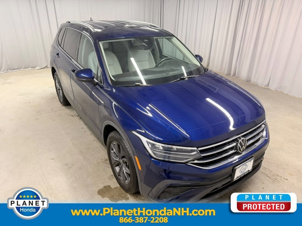 Used 2023 Volkswagen Tiguan SE FWD image 1