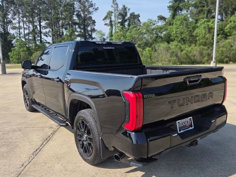 Used 2026 Toyota Tundra SR5 w/ SX Package RWD image 3
