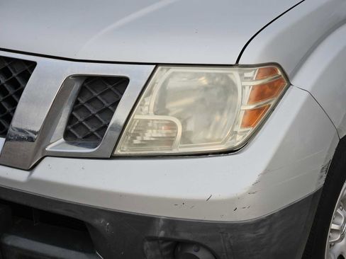 Used 2015 Nissan Frontier S image 8