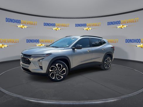 New 2026 Chevrolet Trax RS w/ Driver Confidence Package FWD image 7