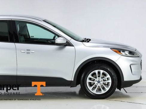 Used 2020 Ford Escape SE AWD/4WD image 12
