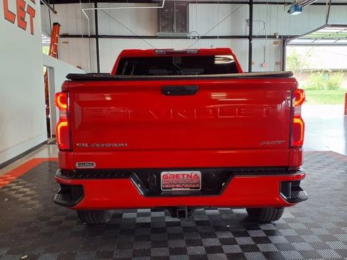 Used 2021 Chevrolet Silverado 1500 Custom AWD/4WD image 5