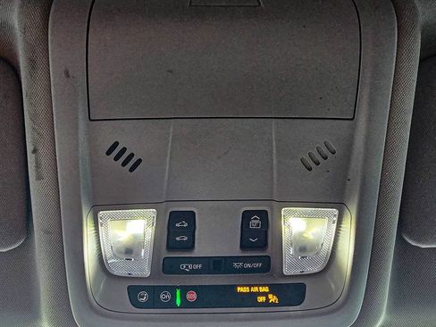 Used 2022 Chevrolet Equinox LT FWD image 25
