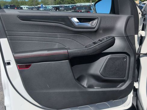 New 2026 Ford Escape ST-Line w/ Tech Pack #1 image 11