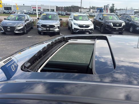 Used 2024 Honda CR-V EX image 2