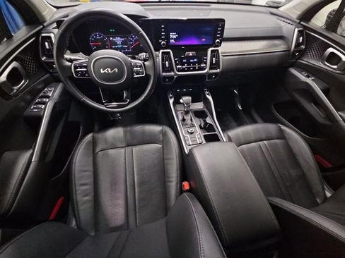 Used 2022 Kia Sorento S image 14