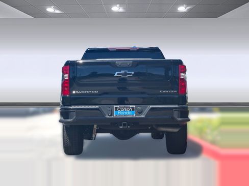 Used 2024 Chevrolet Silverado 1500 Custom Trail Boss w/ Turbomax Blackout Package image 9