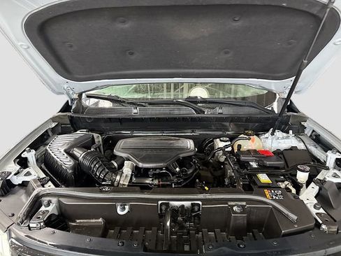 Used 2021 GMC Acadia SLE w/ Driver Convenience Package image 32