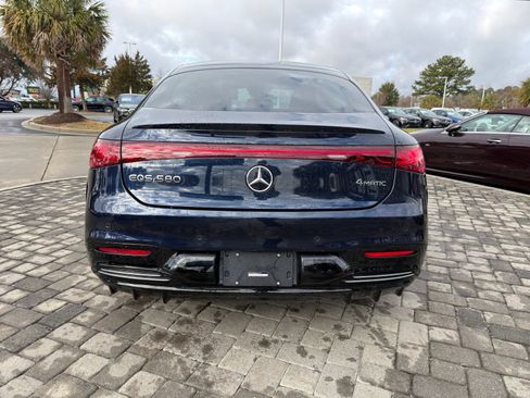 Certified 2022 Mercedes-Benz EQS 580 580 image 10