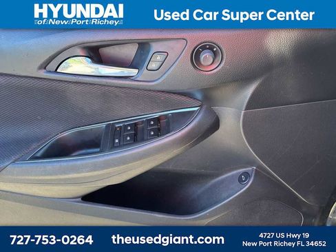 Used 2016 Chevrolet Cruze LS FWD image 9