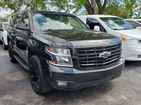 Used 2018 Chevrolet Tahoe Premier AWD/4WD image 3