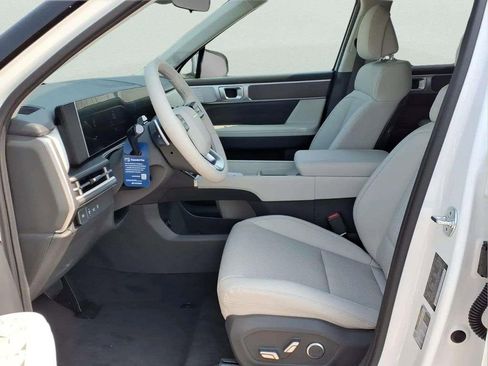New 2026 Hyundai Santa Fe SEL FWD image 9