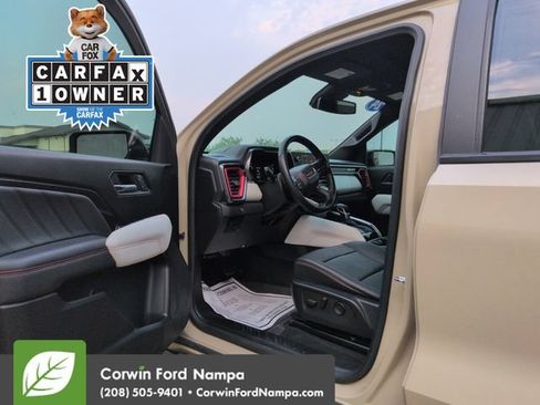 Used 2024 GMC Canyon AT4X AWD/4WD image 9
