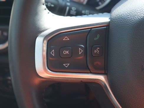 Used 2024 RAM 1500 Laramie AWD/4WD image 15