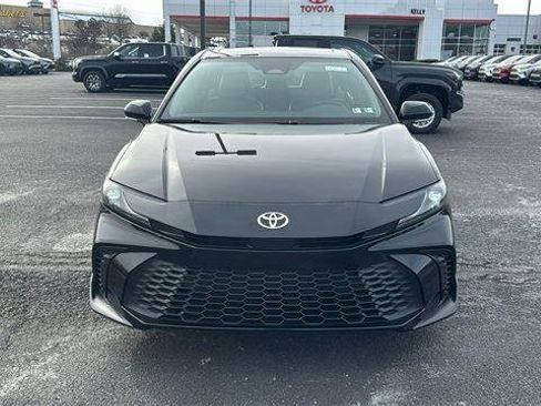 New 2026 Toyota Camry SE image 2