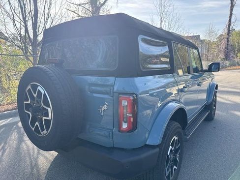 Used 2023 Ford Bronco Outer Banks image 12