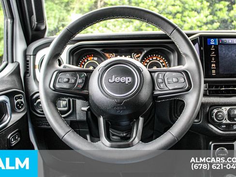 Used 2025 Jeep Wrangler Unlimited Sport AWD/4WD image 24