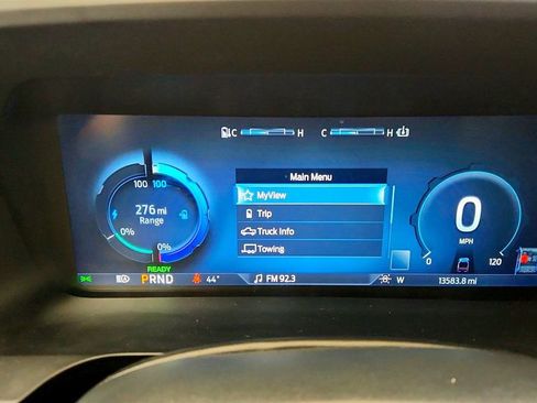 Used 2025 Ford F150 Lightning Lariat image 15