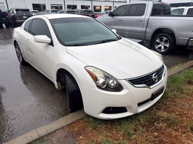 Used 2011 Nissan Altima 2.5 S w/ Convenience Pkg FWD image 1