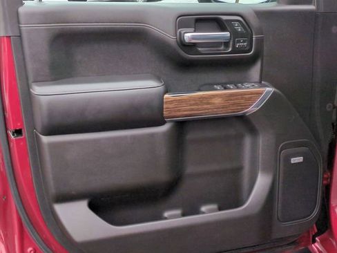 Certified 2020 Chevrolet Silverado 1500 High Country w/ Technology Package image 24