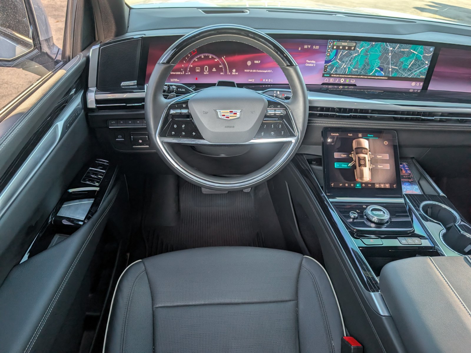 Used 2026 Cadillac Escalade Sport w/ Touring Package AWD/4WD image 10
