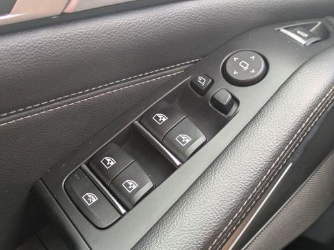 Used 2019 BMW X5 xDrive50i w/ Parking Assistance Package image 28