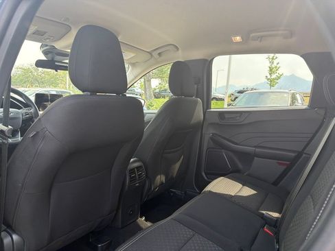 Used 2025 Ford Escape Active AWD/4WD image 19
