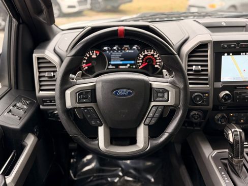 Used 2018 Ford F150 Raptor w/ Equipment Group 802A Luxury AWD/4WD image 42