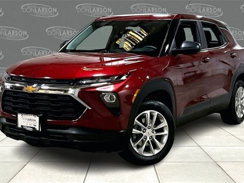 Certified 2024 Chevrolet TrailBlazer LS w/ LS Convenience Package image 3