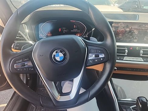 Used 2022 BMW 330i Sedan w/ Driving Assistance Package RWD image 22