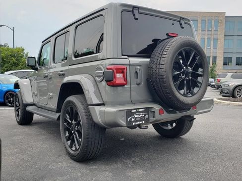 Used 2023 Jeep Wrangler Unlimited Sahara AWD/4WD image 7