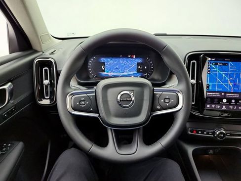New 2026 Volvo XC40 B5 Plus w/ Protection Package Premier AWD/4WD image 21