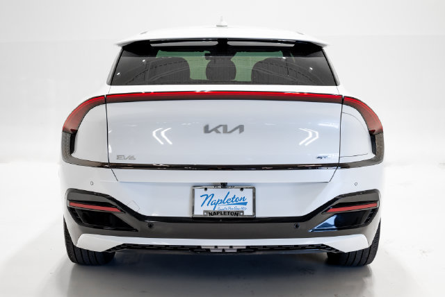 Used 2024 Kia EV6 GT-Line AWD/4WD image 31