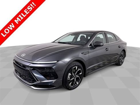 Used 2025 Hyundai Sonata SEL image 4