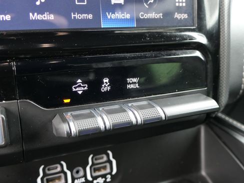 Used 2023 RAM 1500 Limited image 20