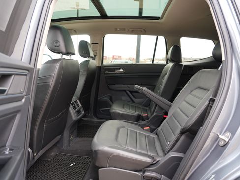 Used 2019 Volkswagen Atlas SEL Premium image 15