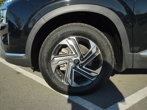 Used 2022 Hyundai Santa Fe SEL image 11