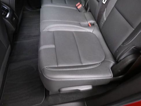 Used 2024 Chevrolet Blazer LT w/ LPO, Black Grille Bar Package FWD image 21