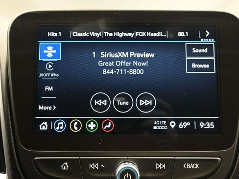 Used 2024 Chevrolet Malibu LT image 21