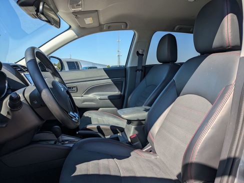 Used 2024 Mitsubishi Outlander Sport SE image 14