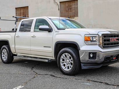 Used 2014 GMC Sierra 1500 SLE w/ SLE Value Package